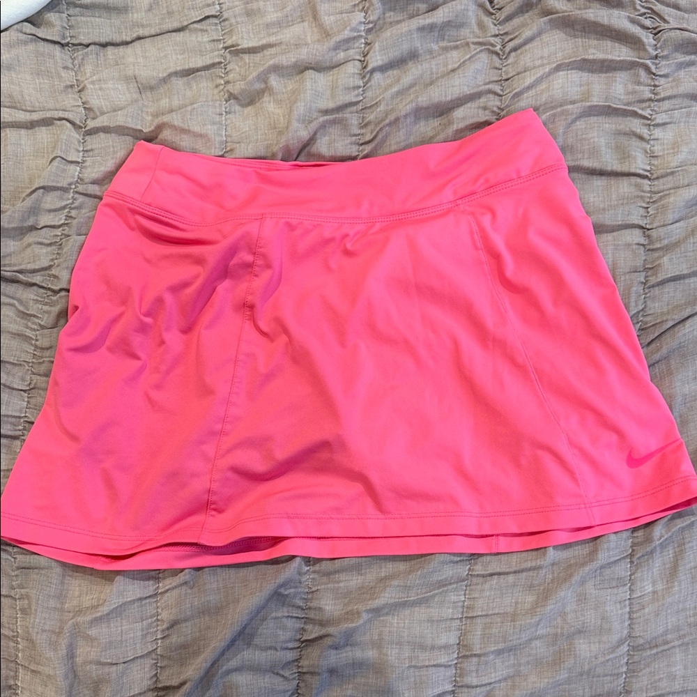 Nike hot pink golf skirt